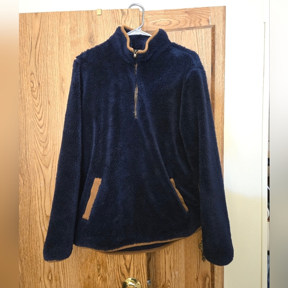Carve Designs Sherpa Pullover - Picture 3 of 7